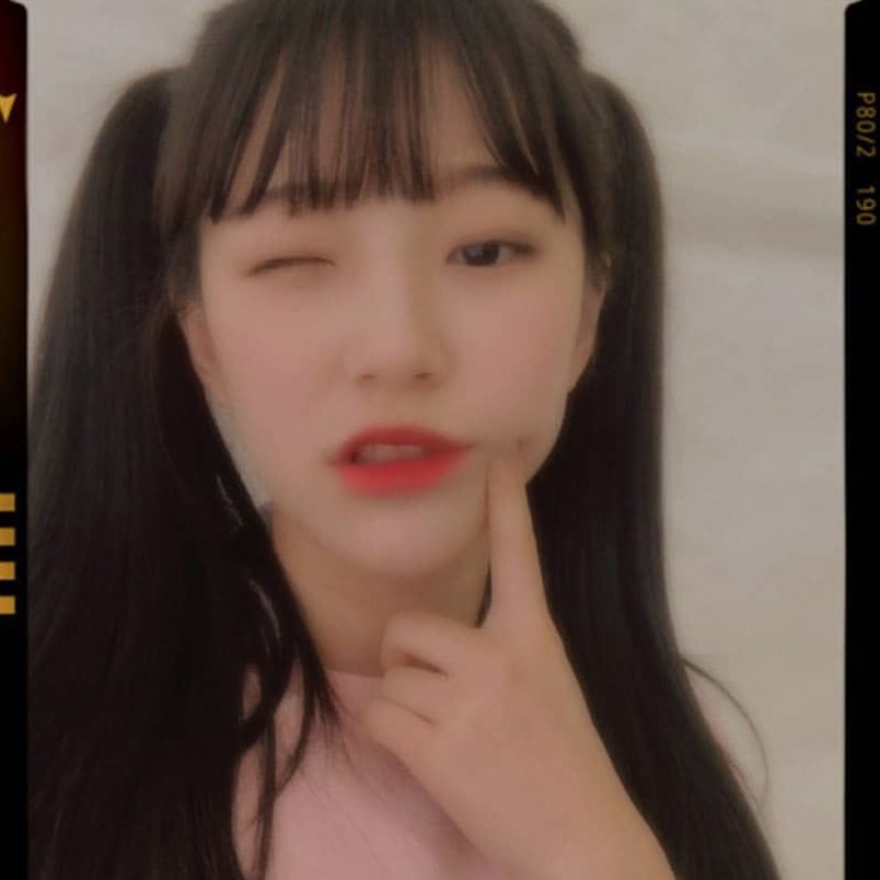 honeybbu's tweet photo. 백디헌은 진짜 윙크장인이라...
태어낫을때부터 윙크하고 태어낫을구같음 https://t.co/4baQ9IHf5K