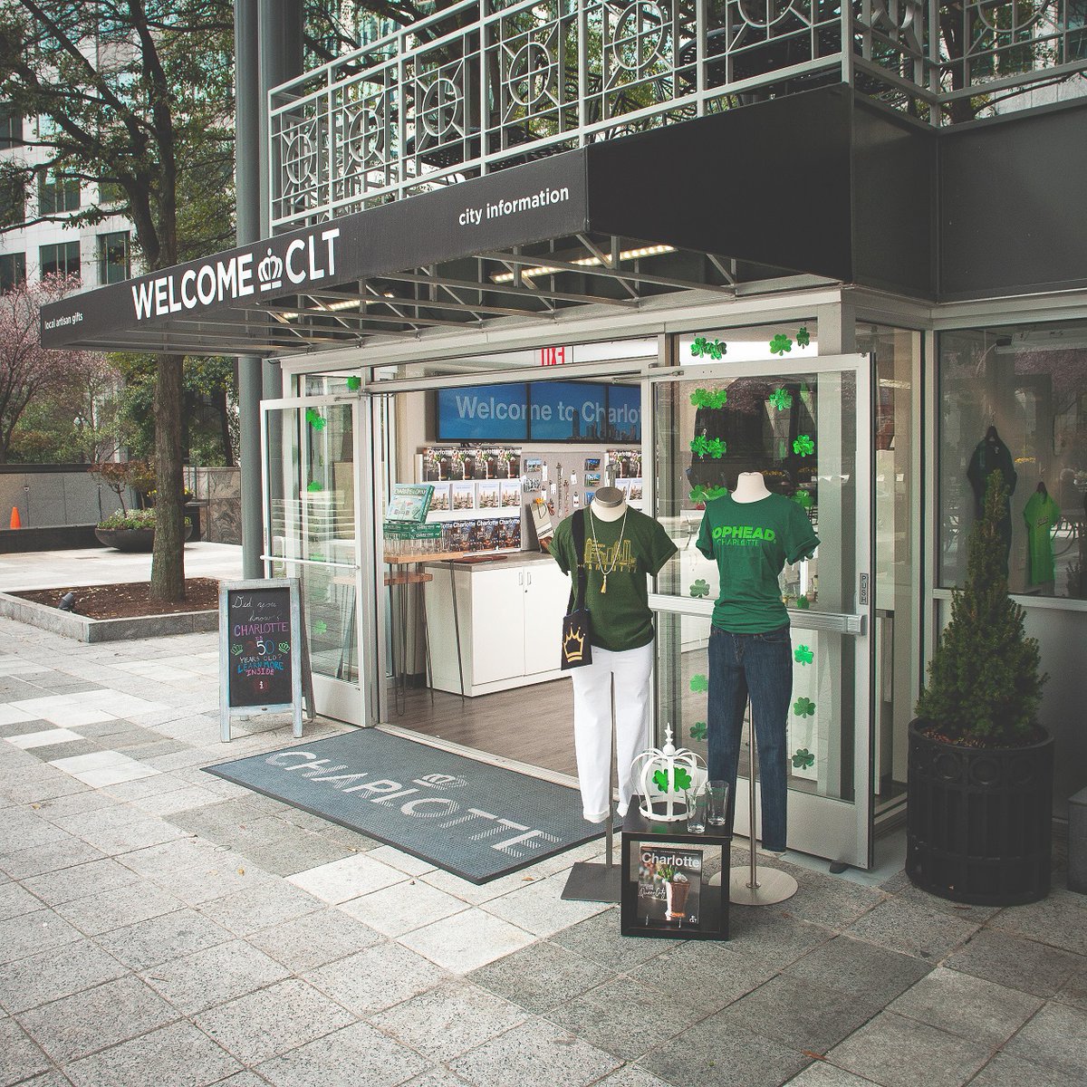 CLT Visitor Info Center tweet media