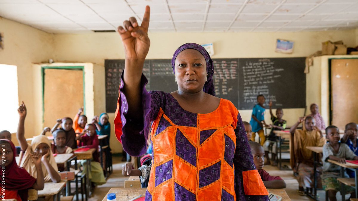 VVOBvzw's tweet image. No quality education without quality school leadership 👨🏽‍🏫👩🏿‍🏫

Tell us: How can school leaders have a positive impact on learning? 👇

#Education4Development