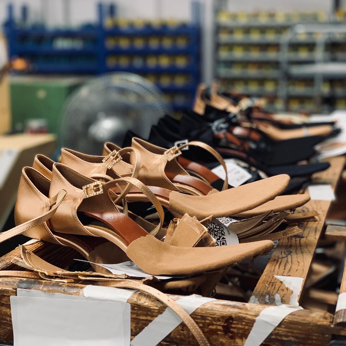 IDSdanceSHOES's tweet photo. Our first price increase since September 2017 is coming! New prices from the 1st April. Head online to make the most of current prices!

Info: https://t.co/KahiicIEU9 https://t.co/CnGcFtWxLY