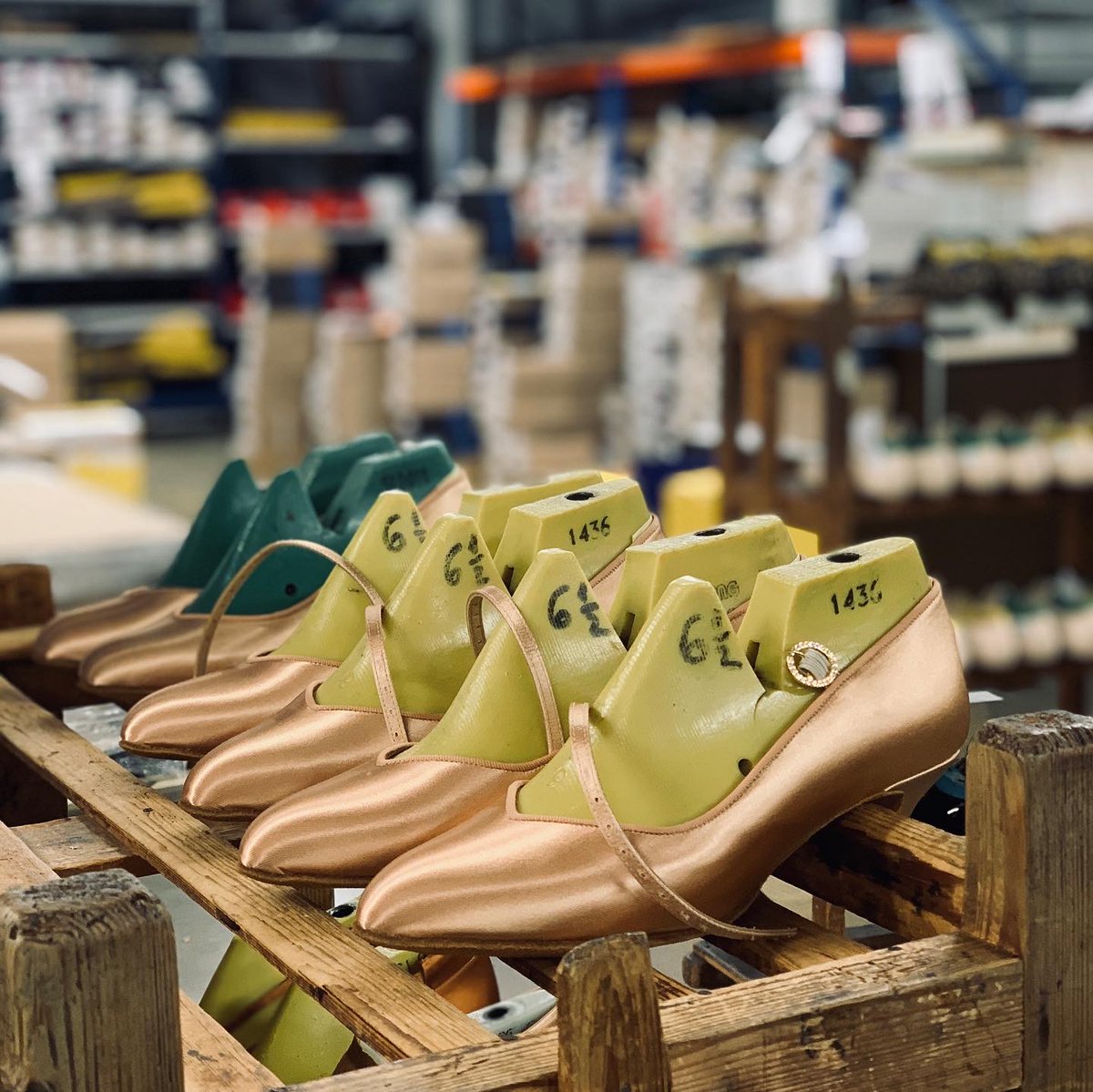 Our first price increase since September 2017 is coming! New prices from the 1st April. Head online to make the most of current prices!

Info: internationaldanceshoes.com/blog/price-inc…