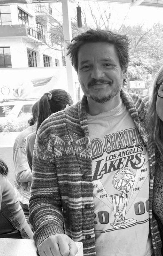 pedro pascal in this cardigan 