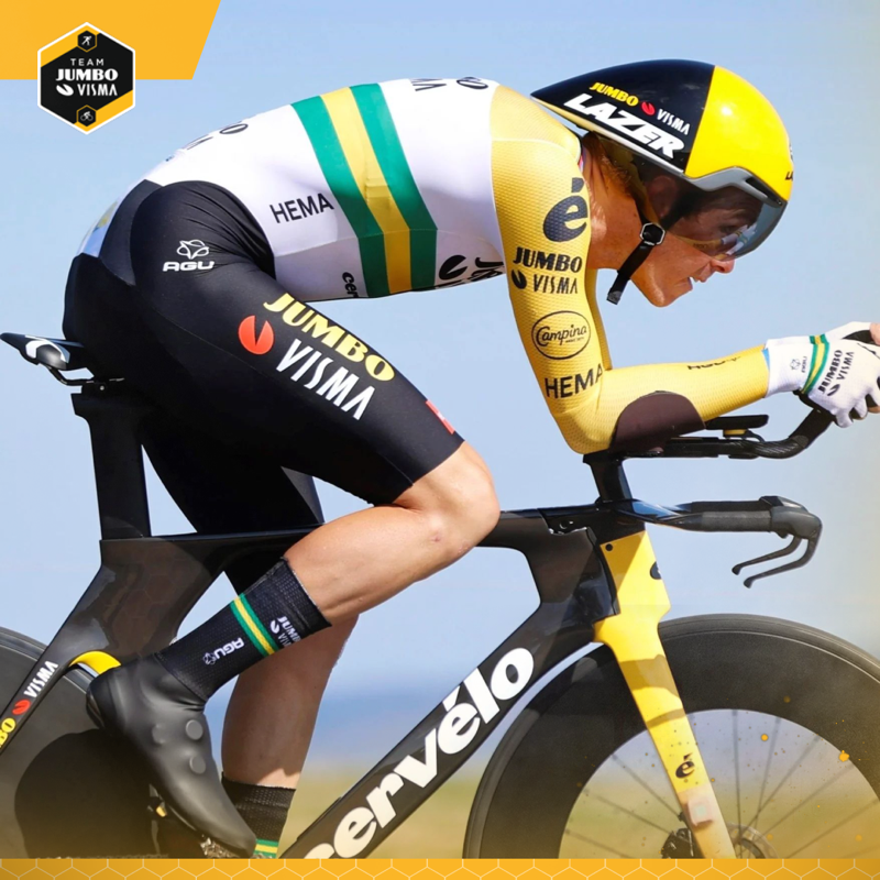 vismaleaseabike's tweet photo. New in our webshop: national champion jerseys🛍 Shine in the national colours, just like Wout, Tobias, Rohan and Timo!😎