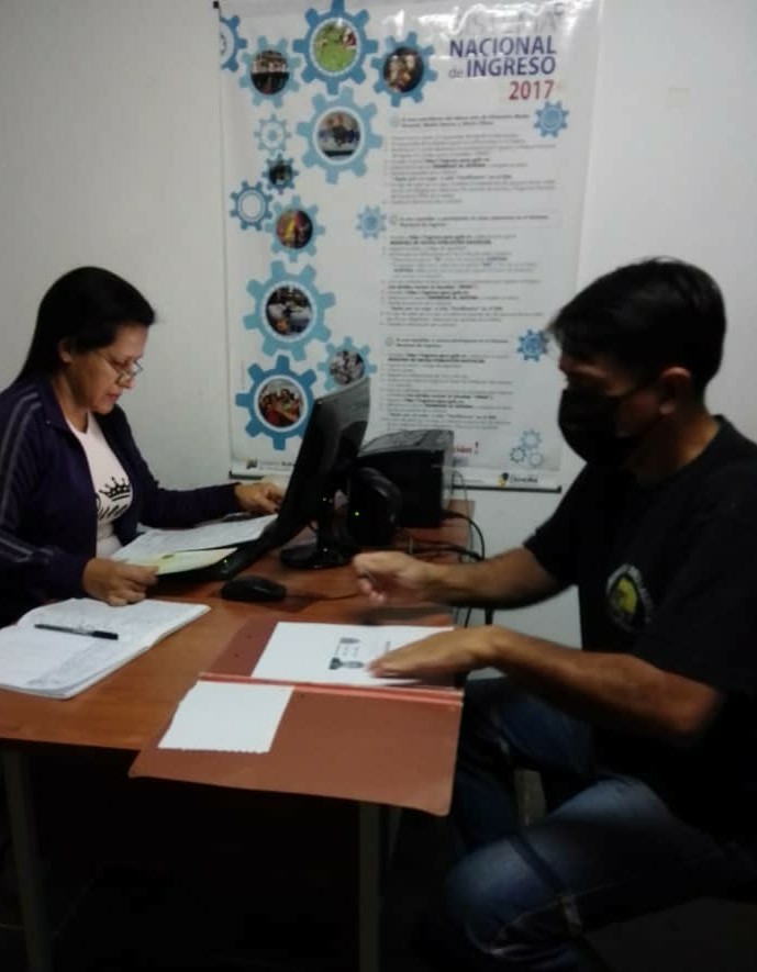 Atención de usuarios en la sede de UPTAIT.
@ZonaEducTachira
<a href="/NicolasMaduro/">Nicolás Maduro</a>
<a href="/Berzabethg1/">Berzabethgandicaoficial</a>
<a href="/COMUNIDADESED15/">DIV. COMUNIDADES EDUCATIVAS TÁCHIRA</a>