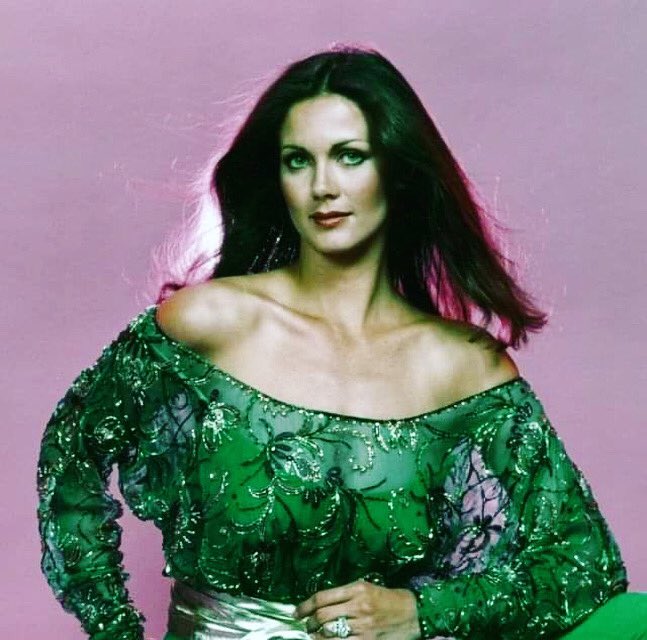 Lynda Carter tweet media