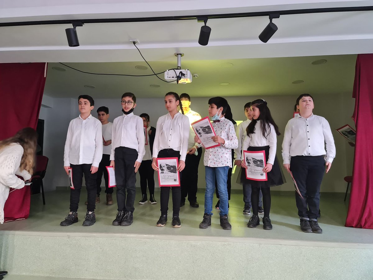 12 Mart İstiklal Marşı’nın kabulünün 101. yılı kutlu olsun. 🇹🇷
Kurtuluş mücadelemizin ruhunu #İstiklalMarşı’mıza taşıyan Milli Şairimiz #MehmetAkifErsoy’u saygı ve rahmetle anıyoruz. ⁦<a href="/esay80hotmailc1/">esay80@hotmail.com</a>⁩ ⁦<a href="/necatitekbas/">Necati TEKBAŞ</a>⁩ ⁦<a href="/sultangazimem1/">Sultangazi İlçe Millî Eğitim Müdürlüğü</a>⁩