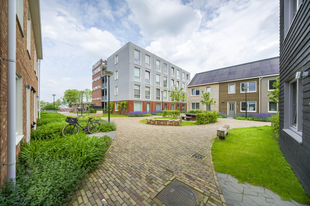 Benieuwd naar de historie, de toepassingen en het circulaire imago van #DeLoskade? Via een interessante rondleiding kom je achter allerlei feitjes over dit #LivingLab! Meld je via deze link aan en we nemen zo snel mogelijk contact met je op! 👉 bit.ly/3MZm62w