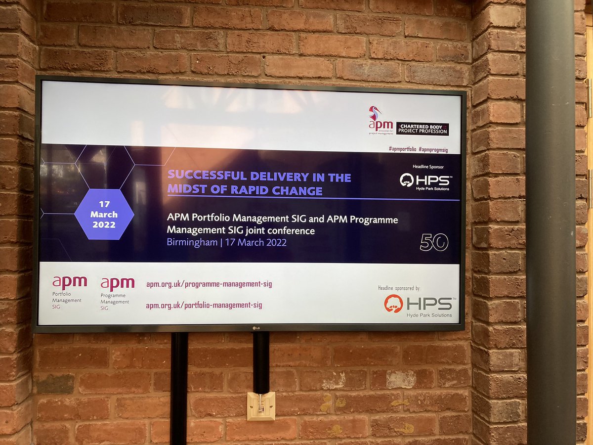 SarahjSlaterAPM's tweet photo. Back to real life networking at the #APMprogmsig #apmprojectmgmt conference in Birmingham today. Huge thank you to all our speakers, volunteers and of course the audience and your participation. https://t.co/0dDnvUNvsV