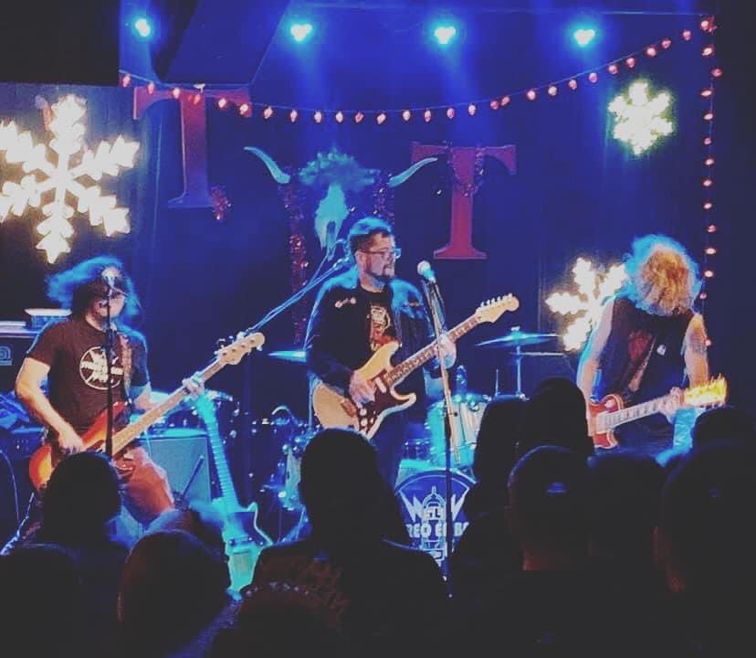 Our final show is Saturday April 9th at the Sunset Tavern! Kathy Moore Super Power Trio and Caleb Thompson will join us! Should be a blast. 8pm start!! ticketweb.com/event/stereo-e…