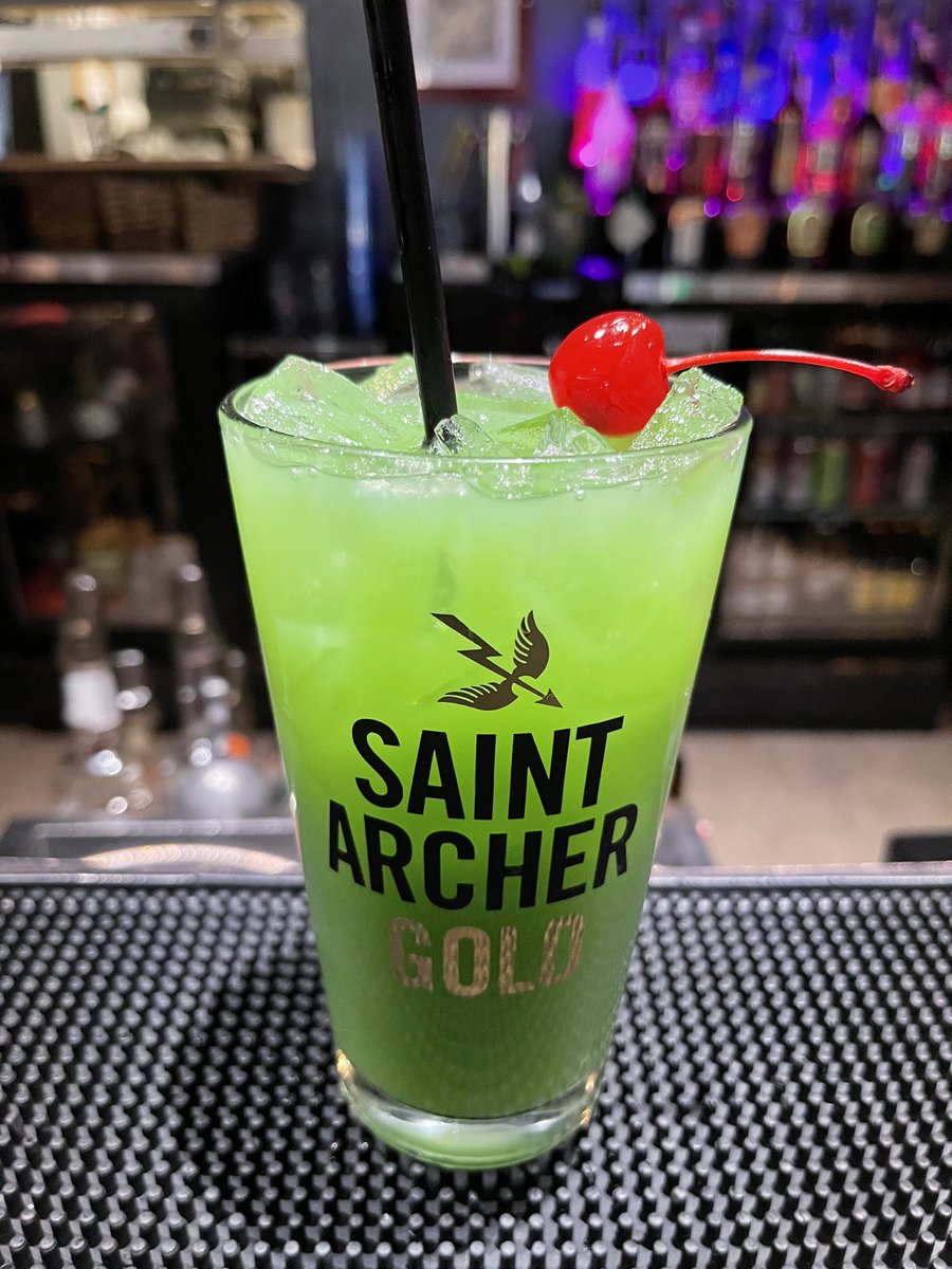 OTRHAYS's tweet photo. ☘️ ST Paddy’s Day☘️ 
$5 Irish Car Bombs 💣
$5 Fuzzy Leprechaun🌈 

All day long! 

Don’t forget happy hour 4-6pm! 1/2 price drinks &amp; $5 appetizers 🍻 https://t.co/4styR0KJUJ