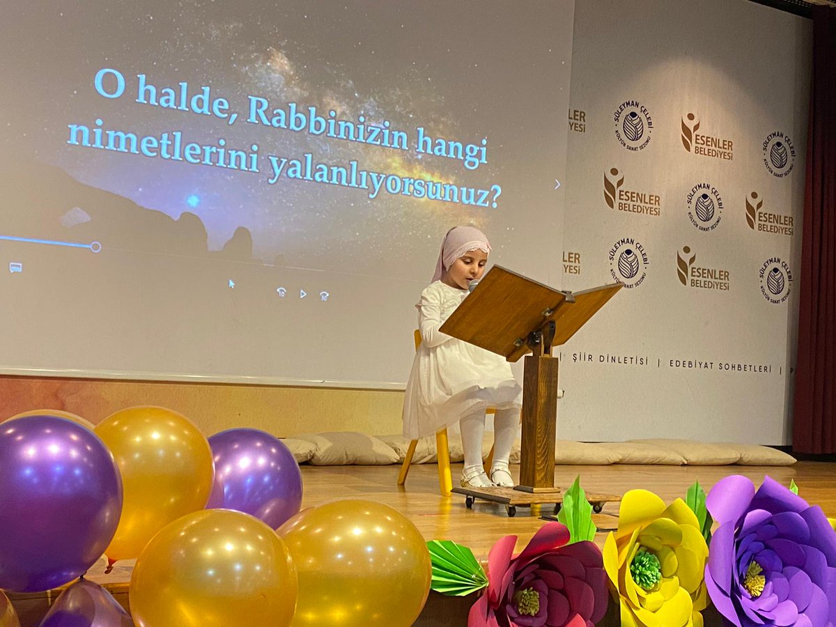 ebkadinaile's tweet photo. Cahit Zarifoğlu Bilgi ve Hikmet Evi Çocuk Etkinlik Merkezi öğrencilerimizin Beraat Kandili münasebetiyle düzenlemiş oldukları Kur'an-ı Kerim töreninden renkli fotoğraflar 💐 https://t.co/nqPRgDf3Ur