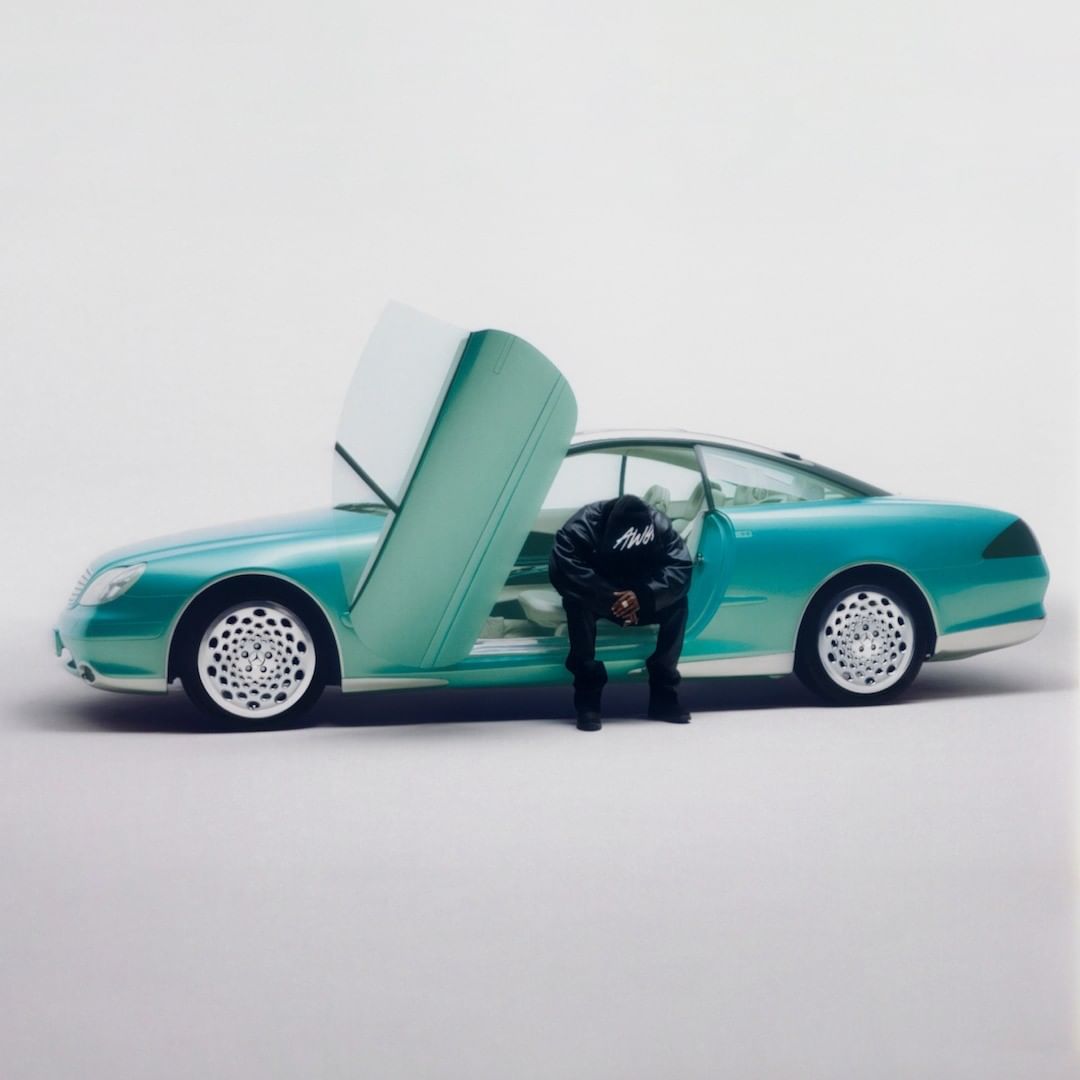 MercedesBenzUSA's tweet photo. "This whole partnership is about dreaming bigger." - ASAP Rocky 

Creative Direction: Ill Studio
Photography + Video: Gabriel Moses

#MercedesBenz #asaprocky #MBxASAPRocky #awgenization https://t.co/WjFqavI1M1