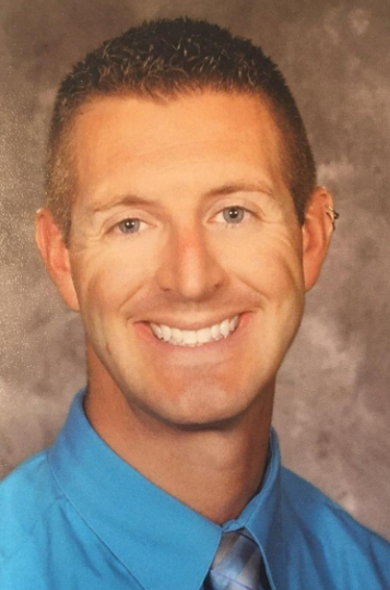 Sean Peschel named ELO Coordinator of the year for 2022! Sean is the ELO coordinator for <a href="/Oysterriverhs/">Oyster River HS</a> he also serves as the VP for <a href="/NHELON/">Helon</a>. His efforts on both fronts are exemplary! Congrats on this wonderful achievement Sean!