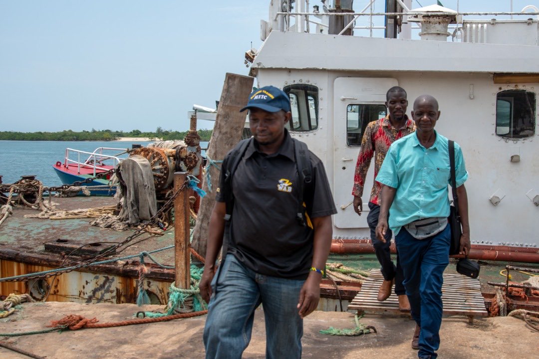 Port State Measures training underway today in Tanzania.  The ⁦<a href="/fishforce16/">FishFORCE</a>⁩ academy and <a href="/S_I_F/">Stop Illegal Fishing</a> are providing practical support to frontline fisheries inspectors to improve pre-inspection checks, risk assessment and in-port inspections. #StopIllegalFishing #PSMSIF #PSMA