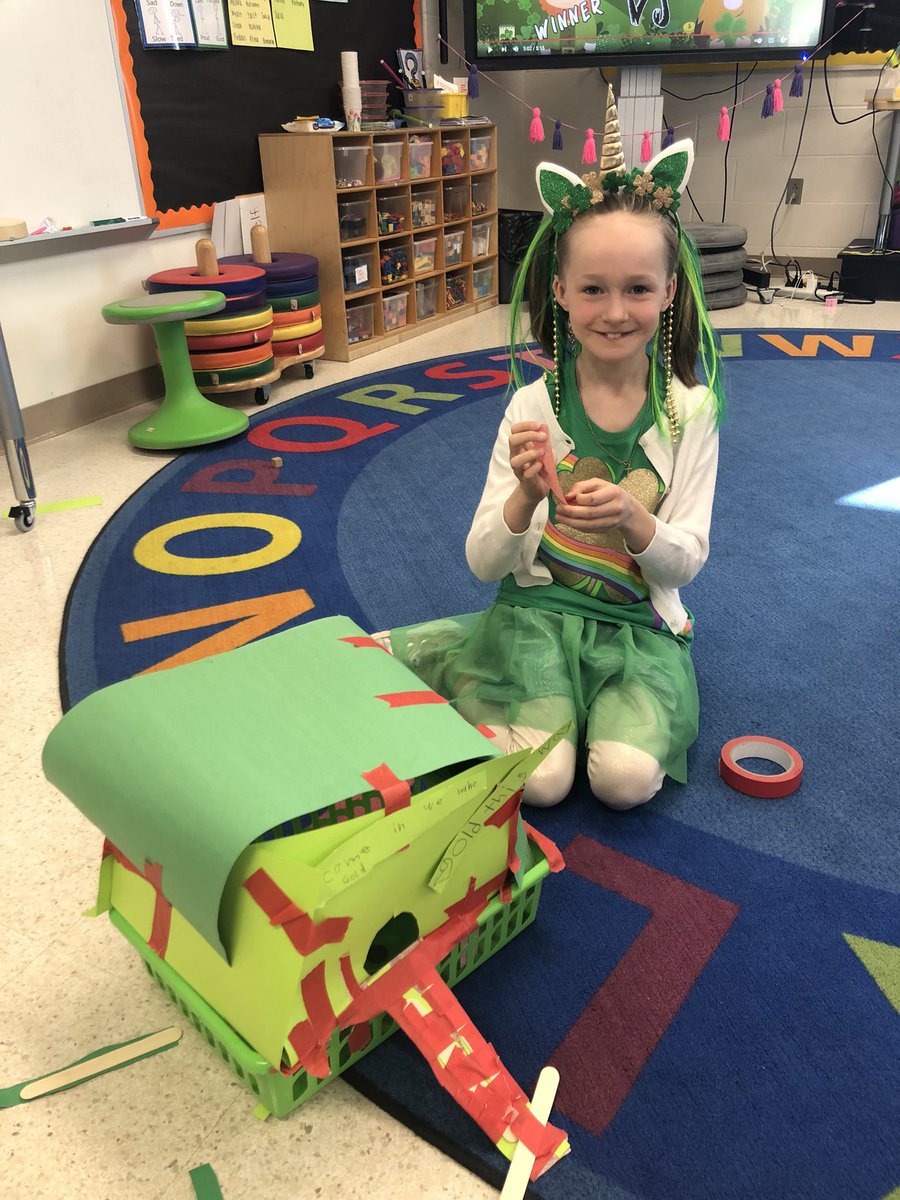 HTyrrellMECC's tweet photo. We gave it our best shot but we just couldn’t catch that leprechaun! 🍀@MrsBly_MECC #masonmoment #letthemplay https://t.co/FBPYjuGb8k