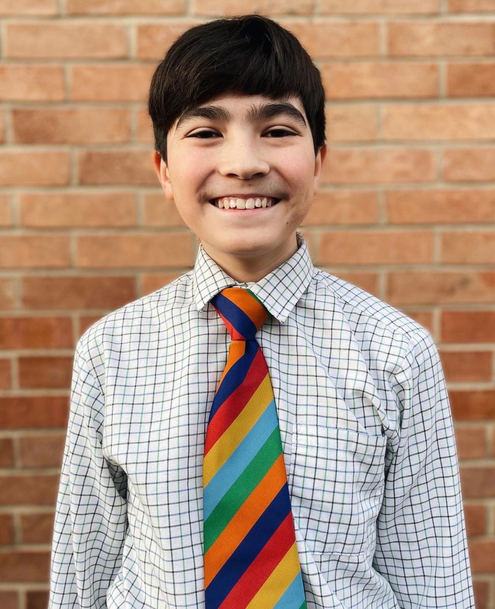 ArtCothill's tweet photo. Congratulations to August, who won an art scholarship to @RadleyArtDept! Well done on all of your hard work. 👏 #artscholar #weloveart #weloveboarding https://t.co/rzlxGfRMcy