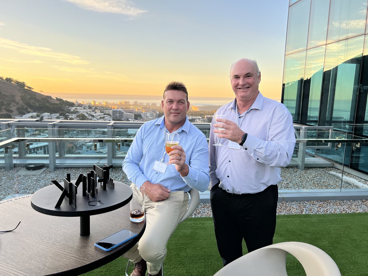 Dave Rundle tweet media