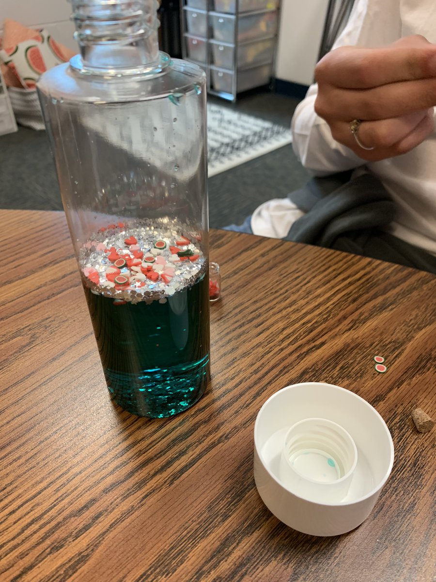 My all time favorite #SEL craft has to be creating sensory calming bottles in my anxiety groups! Who’s with me? <a href="/MangumExplorers/">Mangum Elementary</a> #WeAreDPS <a href="/FeelingDPS/">Feeling DPS</a> <a href="/twardsat/">Twardsat</a>