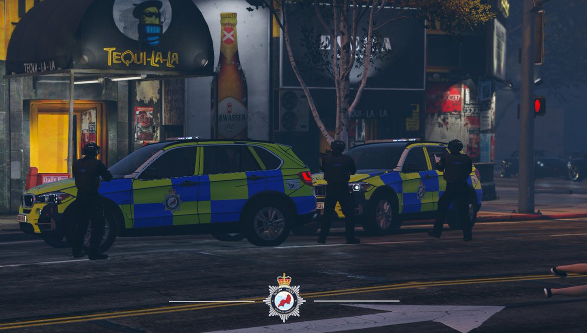 ARG_SWRPC's tweet photo. Firearms Deployment to a male with a possible firearm! NPAS caught our vehicles rushing to the scene, thanks to everyone whom was co-operating with leaving around the area! https://t.co/K8UqqxU0f2