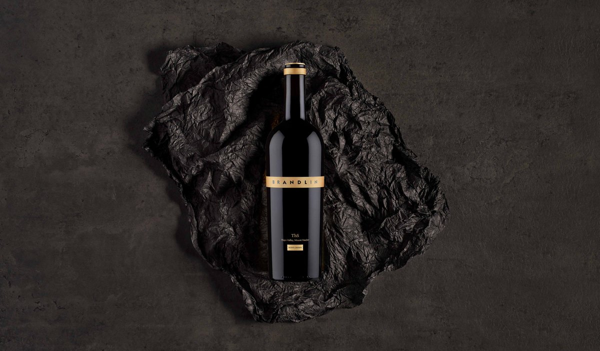 brandlin_wine's tweet photo. You've reached the pot of gold at the end of the rainbow…

Exemplifying the pinnacle of our Mount Veeder estate, 
and earning 94 points from @WineSpectator, we look forward to uncorking this selection at tonight's St. Patrick's day celebration 🍀 #brandlinestate https://t.co/7QBp2VlnOh