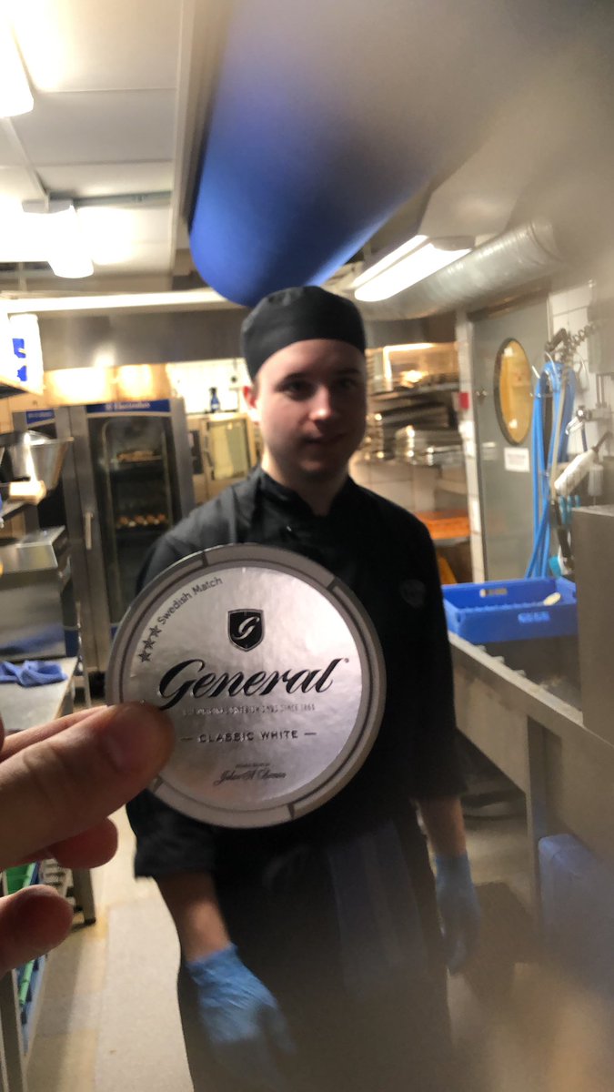 krokomir's tweet photo. Snus is important when you work…! https://t.co/modSwNjWQH