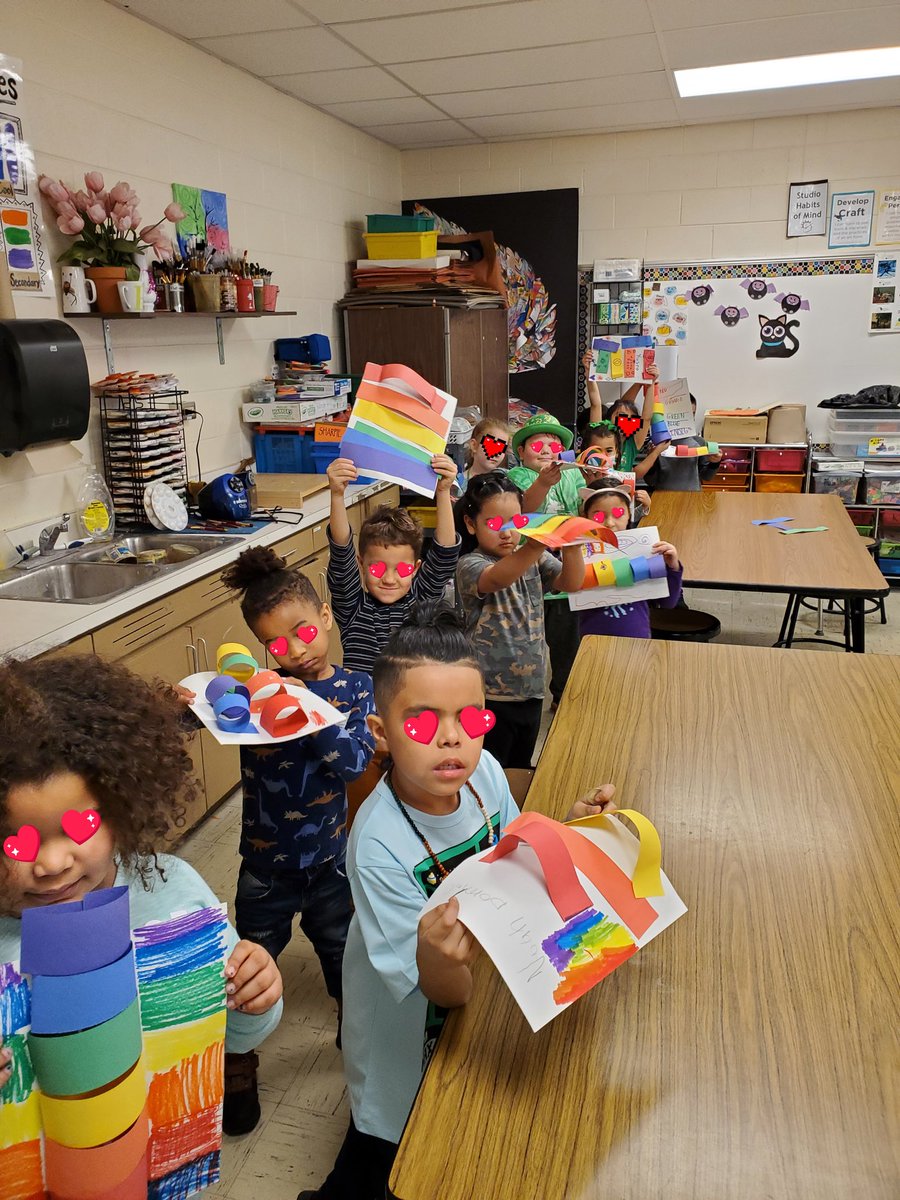 A perfect day to review rainbow order! 🌈 🍀 #d109pride <a href="/LyleDragons/">Lyle School</a> <a href="/ISD109/">Indian Springs 109</a>