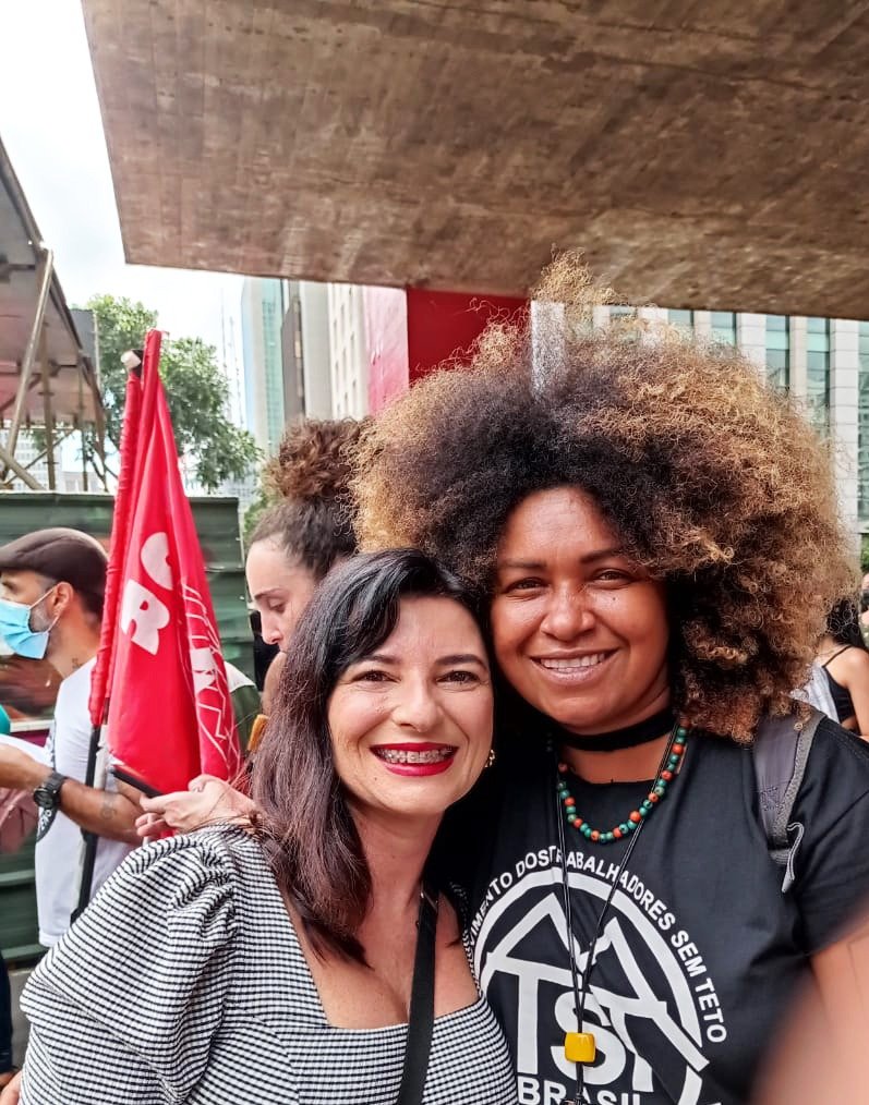 mtst's tweet image. 📣 Rolando agora em SP ato contra os despejos na pandemia 

Vamos juntos garantir moradia digna para todos ✊🏾 #ProrrogaSTF #despejozero 

@EdianeMariaMTST @silviaferraro_ @GuilhermeBoulos