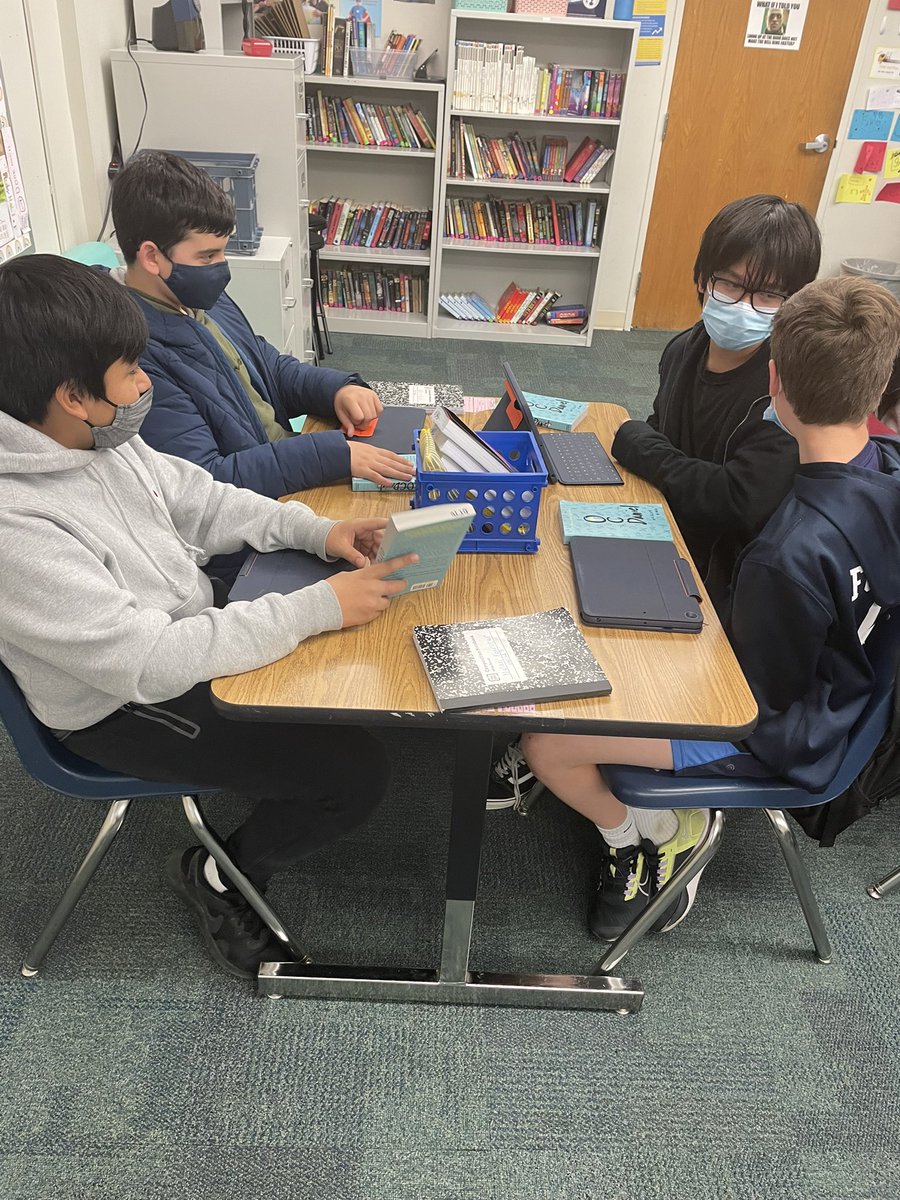 TJMSgifted's tweet photo. Not kidding - these 6th graders discussed literature for 30 mn straight. No interruptions from teachers, no awkward silences, and everyone participated. Teachers set high expectations and kids delivered. @APSGifted @JeffersonIBMYP @MsMannELA https://t.co/EBexWQpHID