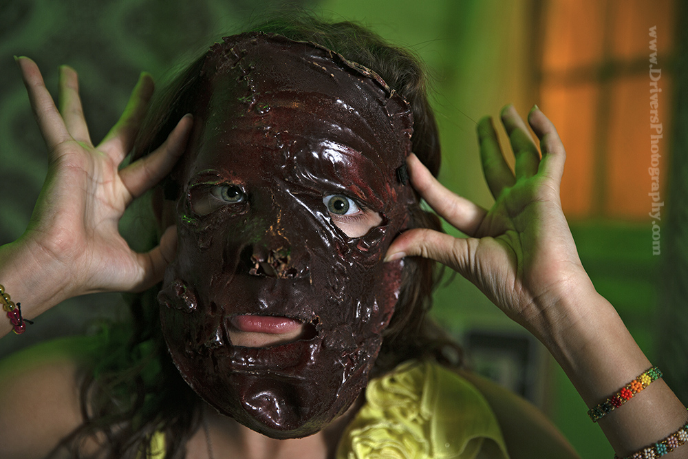 "Another Face"

Seeing life thru another face can change your outlook. 

driversphotography.com

#scary #creepy #girl #modeling #actorslife #horrorart  #harrypotter #halloween #horrifying #florida #tampaflorida #tampa #orlando #disneyworld #halloween #murder #serialkiller