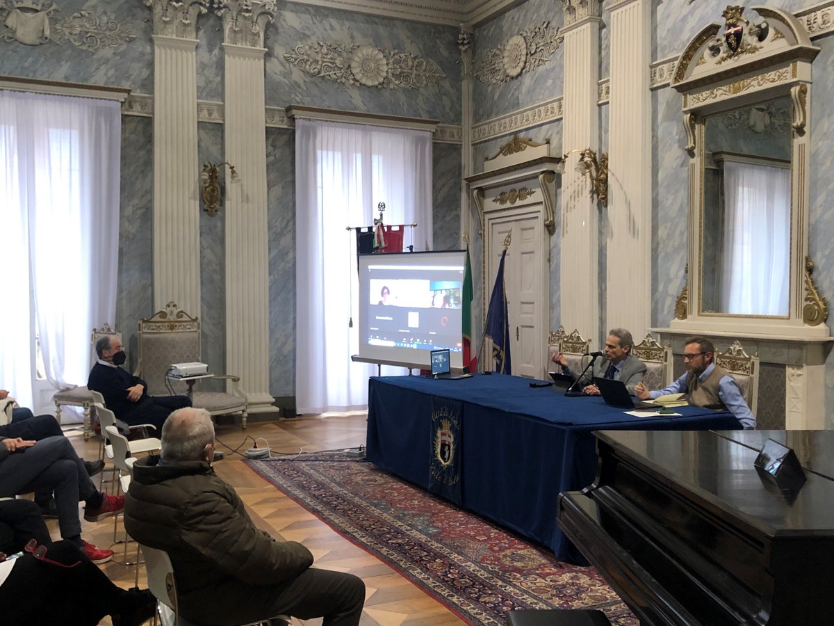 ComunediAosta's tweet photo. Incontro al Salone Ducale per la coprogettazione Teatro Giacosa e Café du Theâtre per illustrare gli esiti della preselezione e discutere con gli attori. 
@nuti_g  @JosetteBorre @SamueleTedesco  
#cultura 
#teatrogiacosa https://t.co/y7BM7huHv7