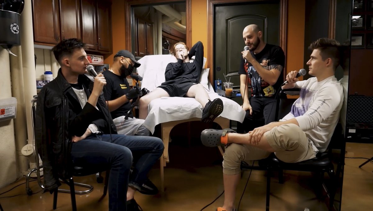 TheYard's tweet image. We told our Patreon at 10,000 members we would let them choose Nick’s next tattoo…

(that was a god damn mistake)