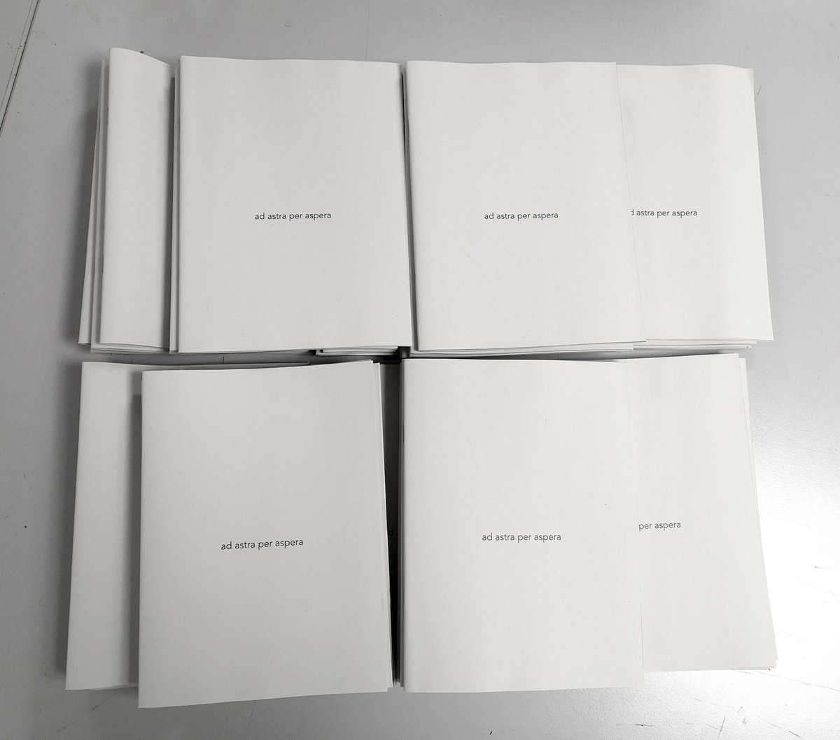 enlabsence's tweet photo. *** ad astra per aspera ***

impression laser sur papier recyclé 80 g
64 pages, format 18/24
10€ (+ 4€ frais de port)

@di_de_died 
#fanzine #photozine #photo #poesie #adastraperaspera https://t.co/G0VUySpYO3