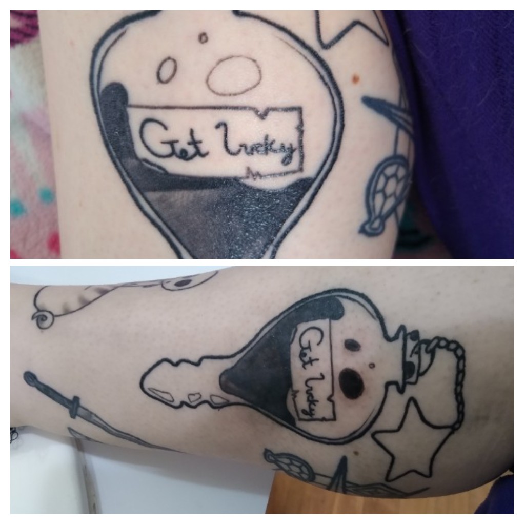 SarahCaitCat's tweet photo. Just a little brag on myself because I know nobody follows this page...
This is by no means purrrfect but it's my first attempt on real skin. Just touching up myself a bit and it was a good learning experience in glad to have had on myself instead of another. https://t.co/Gt0VRnoFBD