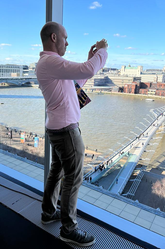TVsAndyClarke's tweet photo. Views from the tasting…

Happy vibes @AldiUK spring wine tasting today. Sometimes things align to make you feel good, and today the mix of sips, location and people has supercharged my positivity. Keep smiling! #siphappy #wine #winetasting #aldi #tatemodern #ALDISSTasting 😊☀️🥂 https://t.co/OwFgQWP9mh