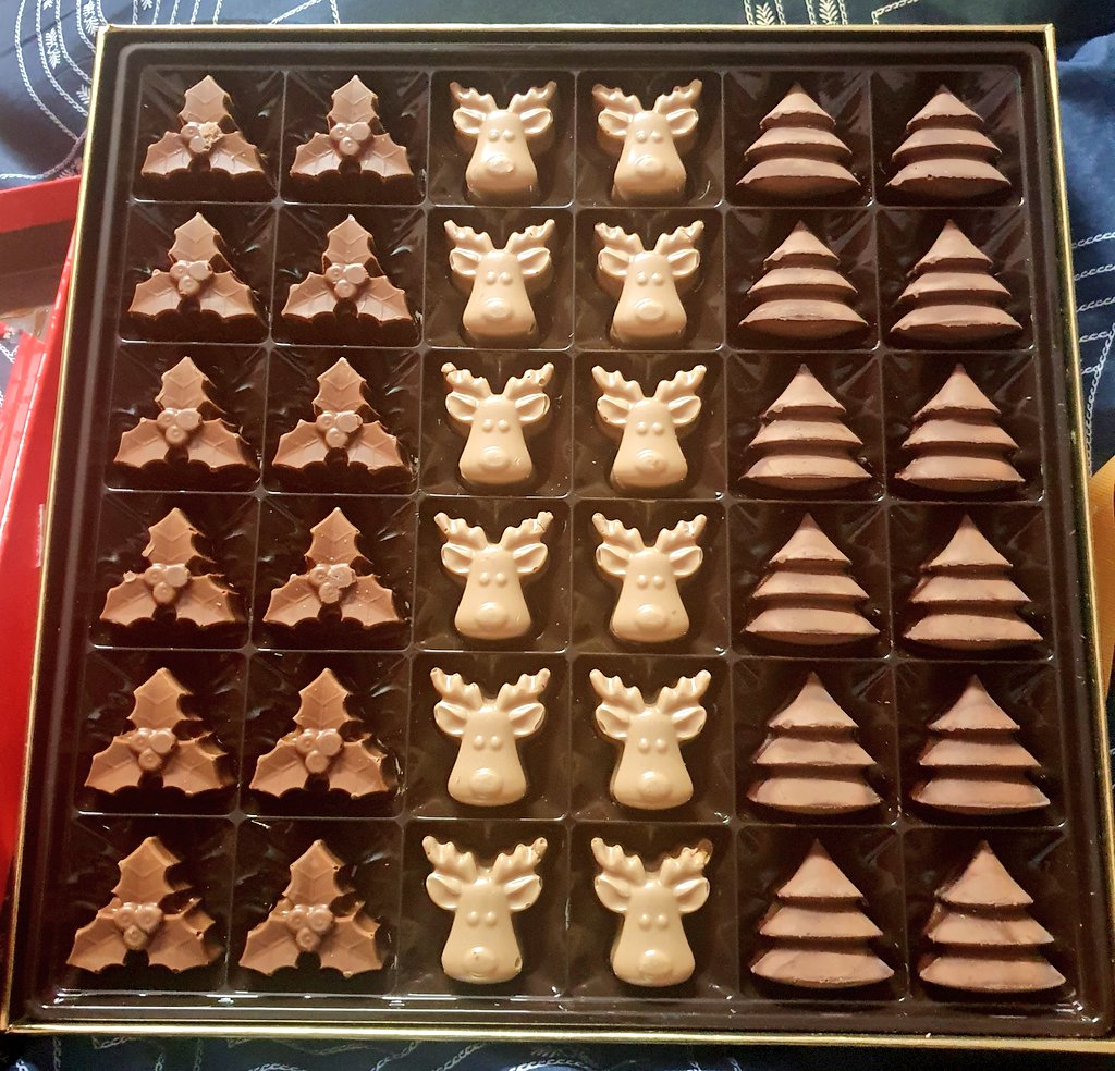 DealsDhamaka's tweet photo. Chocolates are so beautiful that you don't want to consume them
#Bostani https://t.co/hG6IpEAsxY