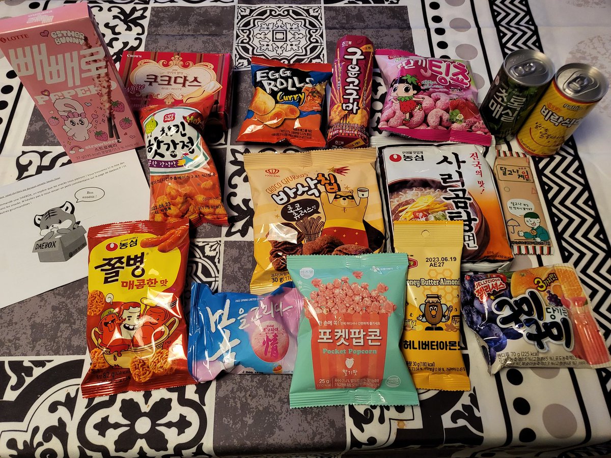 Zazamelal's tweet photo. Hmmm now.... I'm hungry! Thanks to #daebox 🤤
@LaurentCaccia https://t.co/L41rxEdi4i