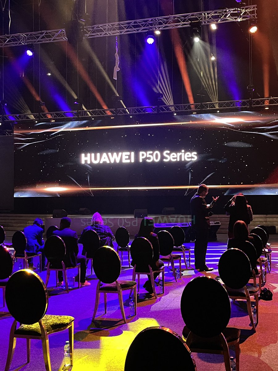 GoTrendSA's tweet image. Kicking off this Thursday with an exciting new launch from @HuaweiZA #HUAWEIP50SeriesIsHere