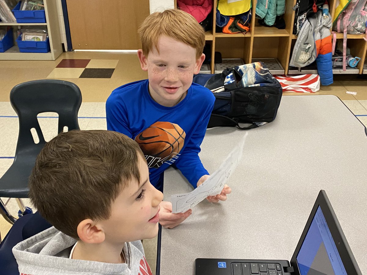 SSS1Juliano's tweet photo. Guided reading ! https://t.co/h6iSL8gsOP
