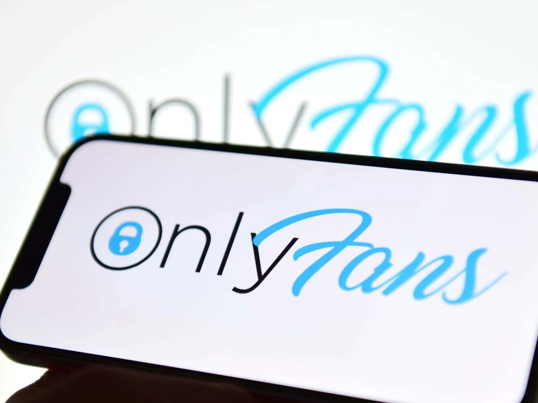 Barstool Sports on Twitter: "OnlyFans Mom's Kids Get Kicked Off Their