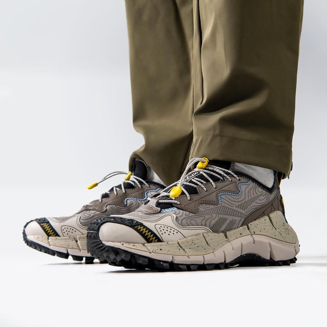 TheSneakersBox's tweet photo. Outdoor vibes: Reebok Zig Kinetica II EDG… via @sneakers76 ✨
👉🏻 https://t.co/dY9kBoWmcT https://t.co/SpR3vHb6YI