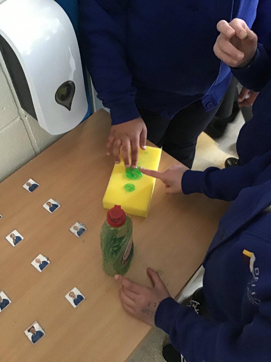 DeltaGreengates's tweet photo. #Year4GG have had a super afternoon investigating the #StatesofMatter in #Science. We had some great discussions about certain things and whether they were #Solids #Liquids or #Gases #deltasciencelab #TeamGG #TeamGGScience #Oracy https://t.co/81n87yNX8v