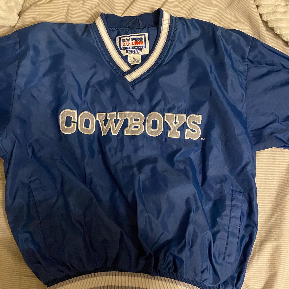 ___40oz's tweet photo. NEW INVENTORY! DM FOR MORE PICS & SIZE!!! ๐ฅ๐ค #RetroAlleyHTX https://t.co/Xca5MalVGd