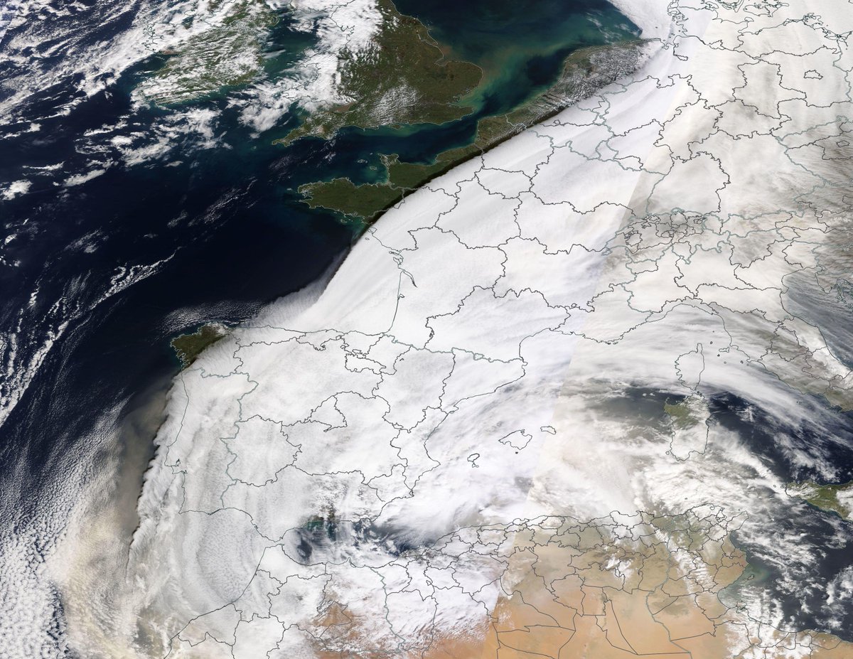 SergeZaka's tweet photo. La tempête de sable du Sahara qui nous concerne depuis 3 jours a pris une tournure inattendue : la condensation s'est invitée autour des noyaux sableux nous offrant une superbe écharpe nuageuse bien délimitée du Maghreb à la Scandinavie.
Elle est belle notre Terre, non ? 😍👇 https://t.co/Nn5z1WJQt2