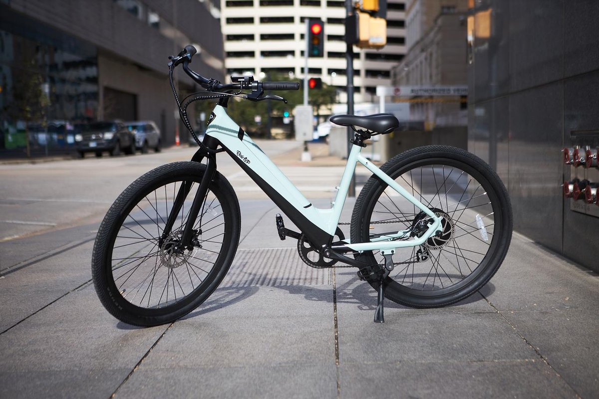 Ride1Up's tweet photo. Lookin' for me pot of gold 🍀 🌈

#Ride1Up #Core5 #MintGreen #StPattricksDay #Electricbike #ebike #stpattys #gogreen https://t.co/SHI4xUGPvk