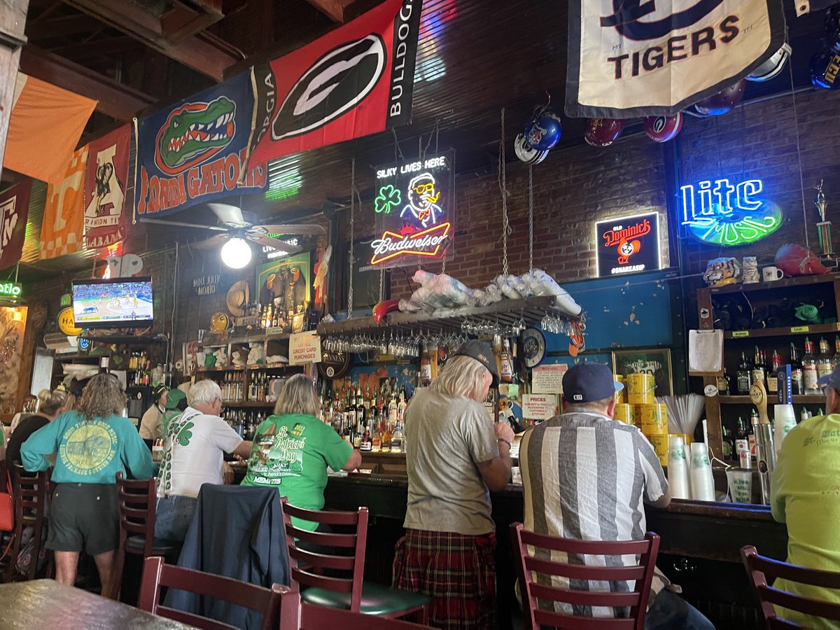 rdebault's tweet photo. Happy St. Patrick’s Day https://t.co/qxz1jqh0Is