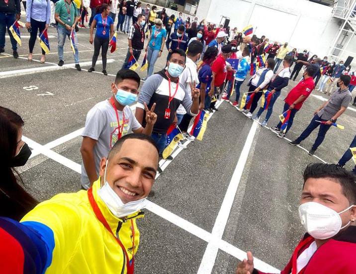 JPSUVCed's tweet image. #17Mar | La Juventud del PSUV del Municipio Cedeño presente en la Universidad Internacional de las Comunicaciones. @lauicom @taniapsuv @SierraCarlosVEN @PSUVBolivar_ @JuventudPsuvB 

#ComunicacionParaLaEmancipacion 
#LaUicomEsRevolucion