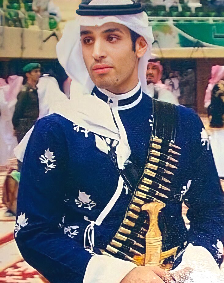 القائد الشاب، الذكي، القوي، الذي أبهر العالم، وأعاد صياغة السياسة، وغير خريطة الاقتصاد المحلي والدولي، الأمير #محمد_بن_سلمان