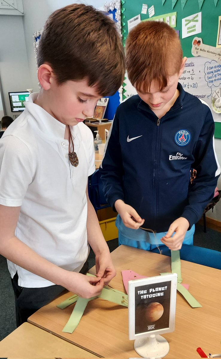 MsMiller_Educ8's tweet photo. Today in #P6M_LVPS we learned about the skeletal system and made a model elbow, then we played a very amusing game of Guess the Skeleton. As you do. Did you know that spiders and butterflies don't have bones? They have an exoskeleton. #LarbertSTEM #STEMLarbert @RAiSE_falkirk https://t.co/Qu0TKeBzNJ