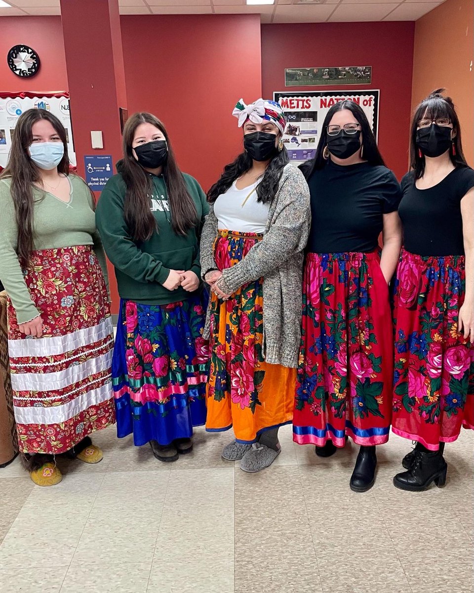 IndigenousNU's tweet photo. Join students and staff and wear your Kokum Scarf in solidarity with Ukraine 🇺🇦 💙💛

#kokumscarvesforsolidarity
#solidaritywithukraine
#prayforukraine https://t.co/3pWGOTAojT