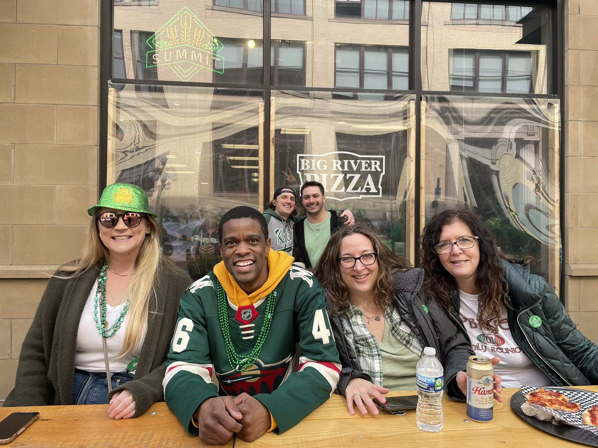 melvincarter3's tweet image. Thanks to everyone who came out to the @CityofSaintPaul today to celebrate. It’s great to be back! #StPatricksday